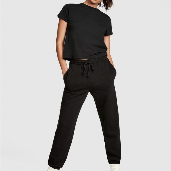 NWT Victoria’s Secret PINK Dreamer Cropped Cotton Tee- Large- Black - Picture 4 of 6